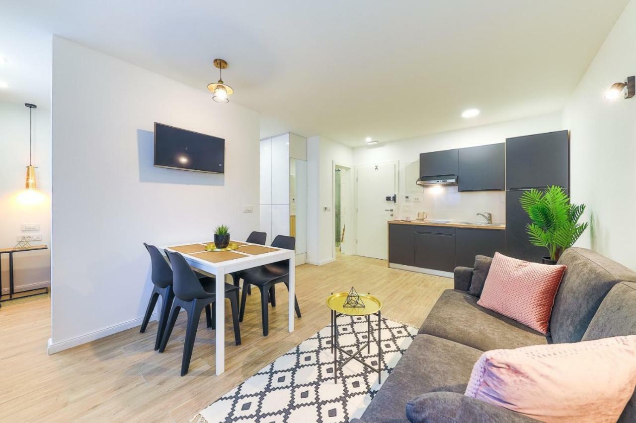 Onesta Apartment Split Ngoại thất bức ảnh