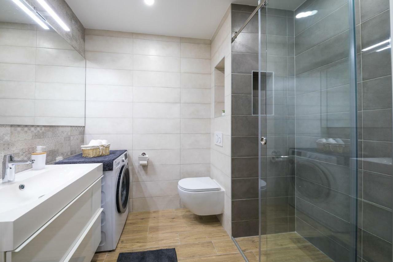 Onesta Apartment Split Ngoại thất bức ảnh